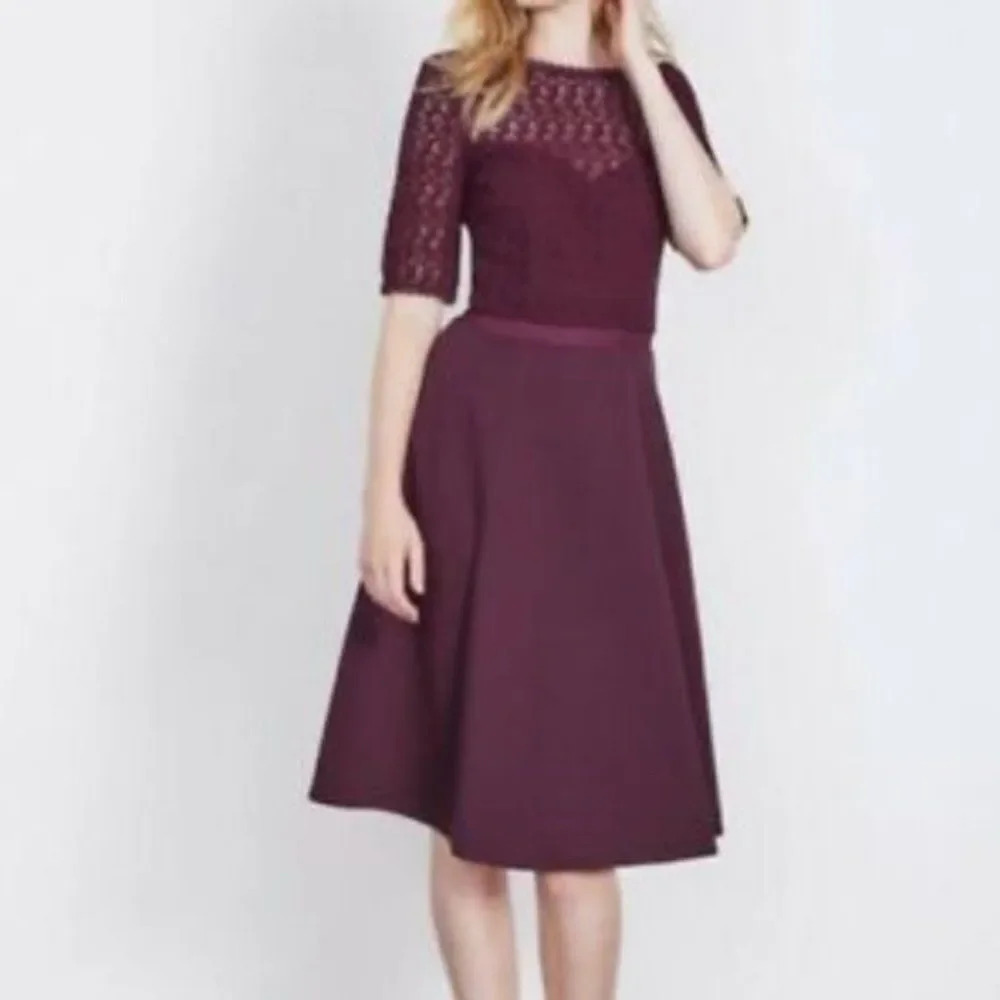 BODEN Lisa Lace Fit & Flare Ponte Knit Mini Dress Size 2P Purple Plum